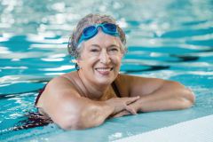 happy-woman-in-pool
